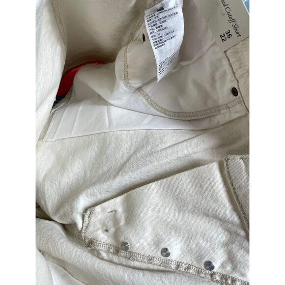 NEW Abercrombie & Fitch Womens 90s Relaxed Cutoff Short High Rise 36/22 - Picture 6 of 7